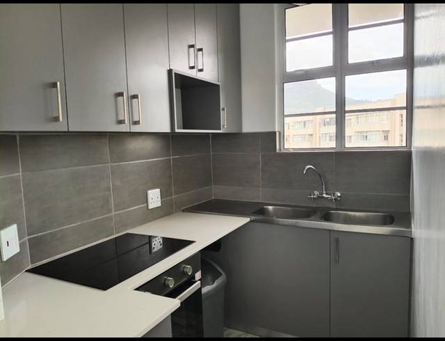 2 BEDROOM PROPERTY TO RENT IN CAPE TOWN CITY CENTRE